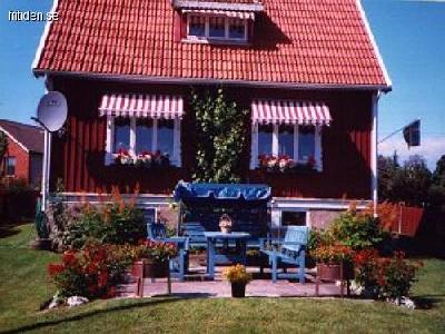 1½ planshus med havsutsikt